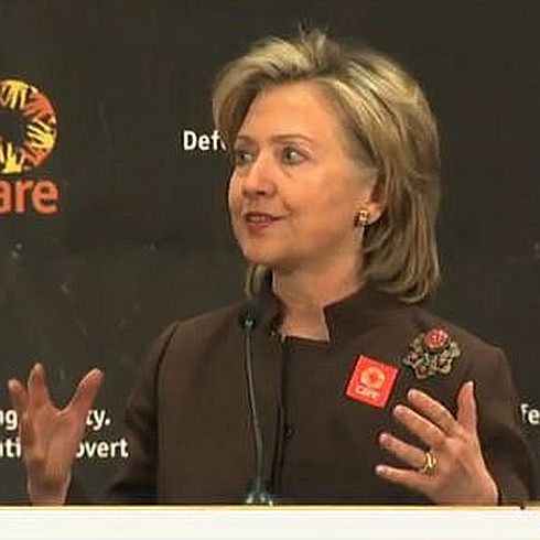 "We care about defending dignity and fighting poverty" - US-Außenministerin Hillary Clinton zu Gast bei CARE (Foto: CARE)
