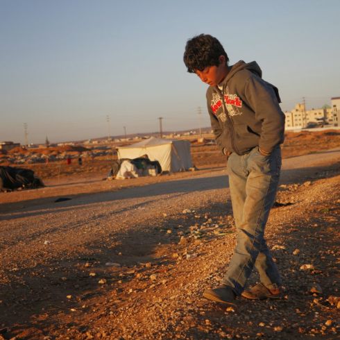 Neun von zehn Flüchtlingsfamilien in Jordanien berichten, dass mindestens ein Familienmitglied auf medizinische Hilfe angewiesen ist. (Foto: CARE/Harry Chun)